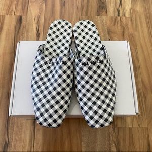 Women’s Balenciaga Cosy Toe Mule